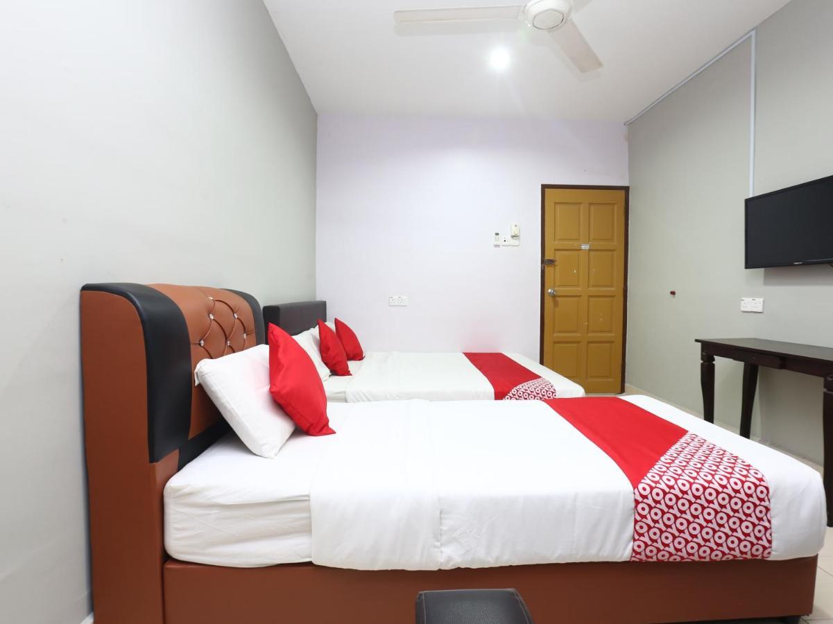 Oyo 89452 Best Eastern Hotel Kota Bharu Esterno foto