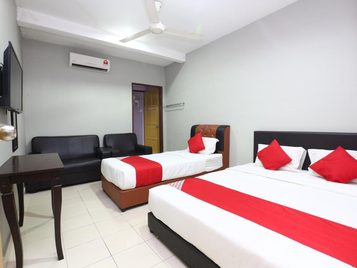 Oyo 89452 Best Eastern Hotel Kota Bharu Esterno foto