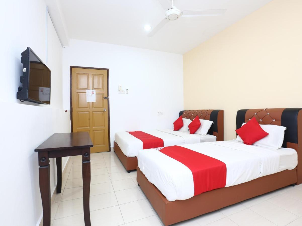 Oyo 89452 Best Eastern Hotel Kota Bharu Esterno foto