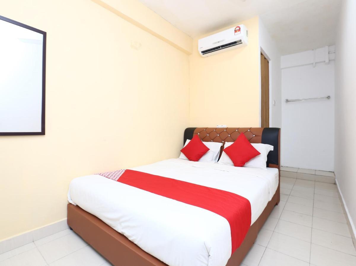 Oyo 89452 Best Eastern Hotel Kota Bharu Esterno foto