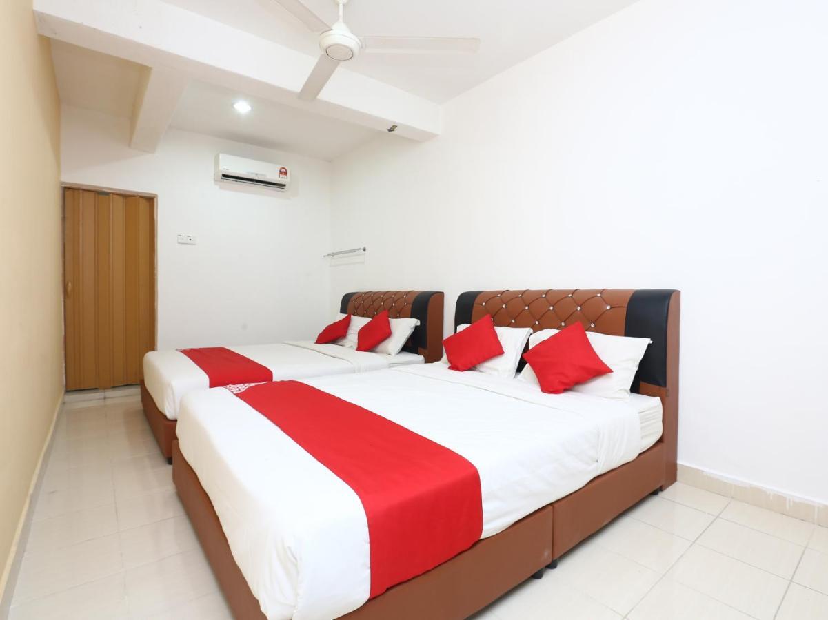 Oyo 89452 Best Eastern Hotel Kota Bharu Esterno foto