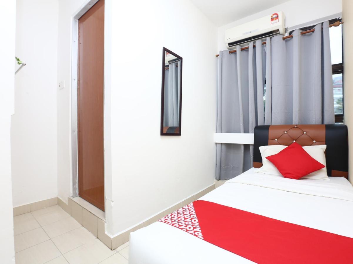 Oyo 89452 Best Eastern Hotel Kota Bharu Esterno foto