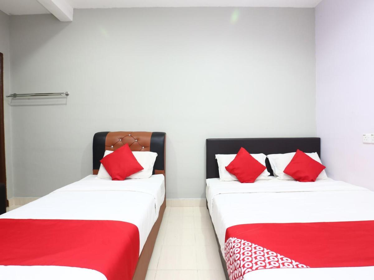 Oyo 89452 Best Eastern Hotel Kota Bharu Esterno foto