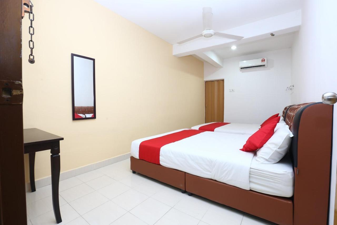 Oyo 89452 Best Eastern Hotel Kota Bharu Esterno foto