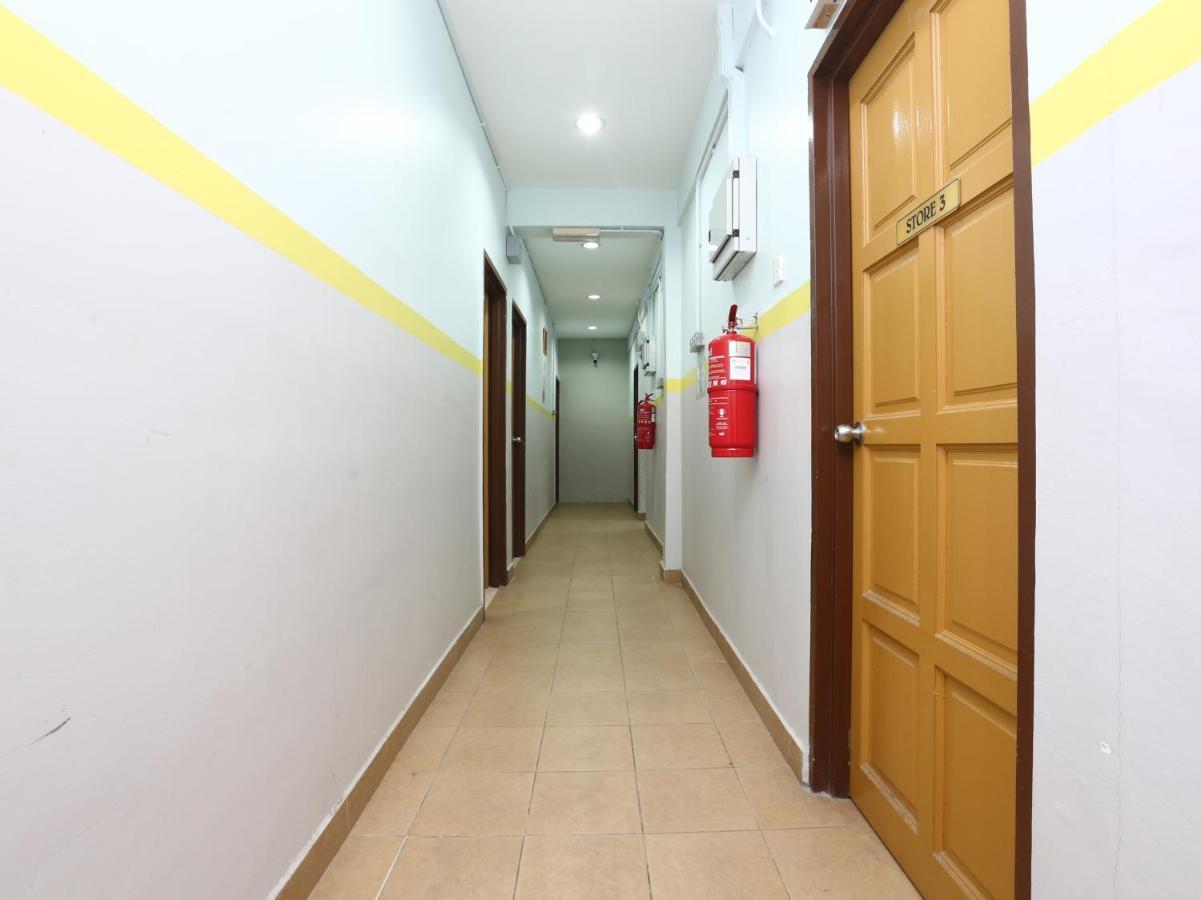 Oyo 89452 Best Eastern Hotel Kota Bharu Esterno foto